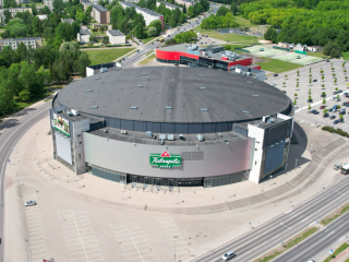 Kalnapilio arena. VIP ložėse esantis baras. 
